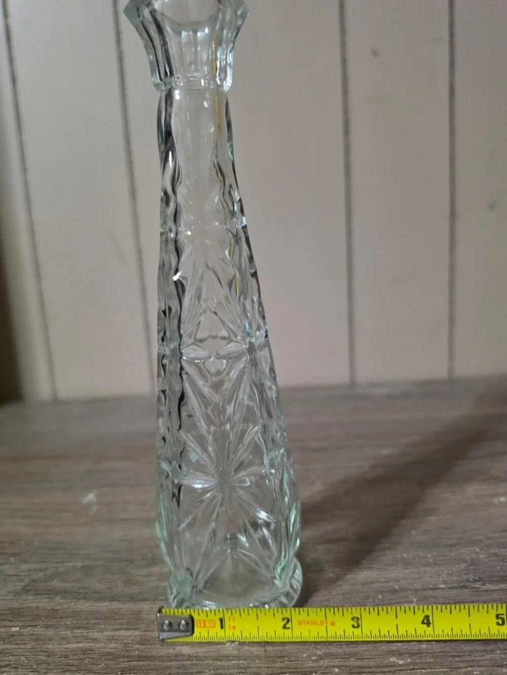 vintage Hoosier glass bud vase